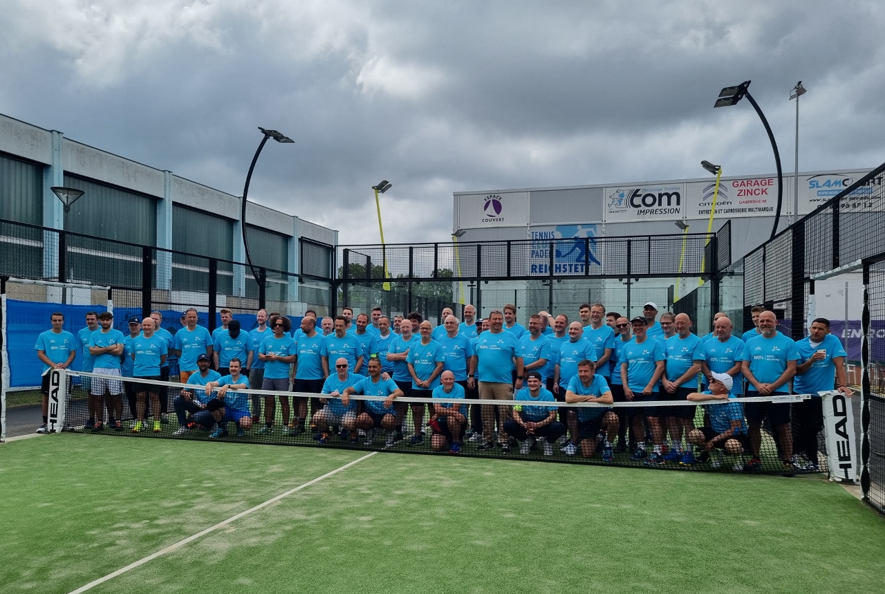 photo de groupe club tennis et padel